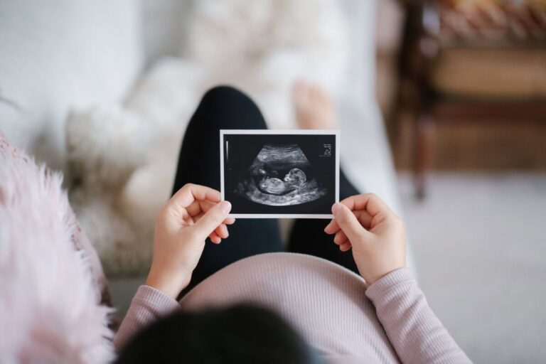 Surrogacy in Nevada and California: Comprehensive Insights into Legal Frameworks and Leading Agencies